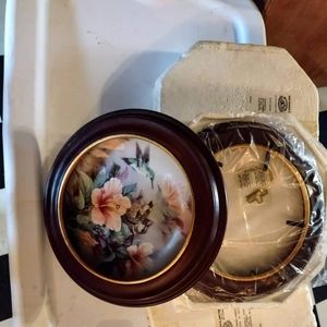 Vintage Bradford Exchange hand painted by "Lena Liu"